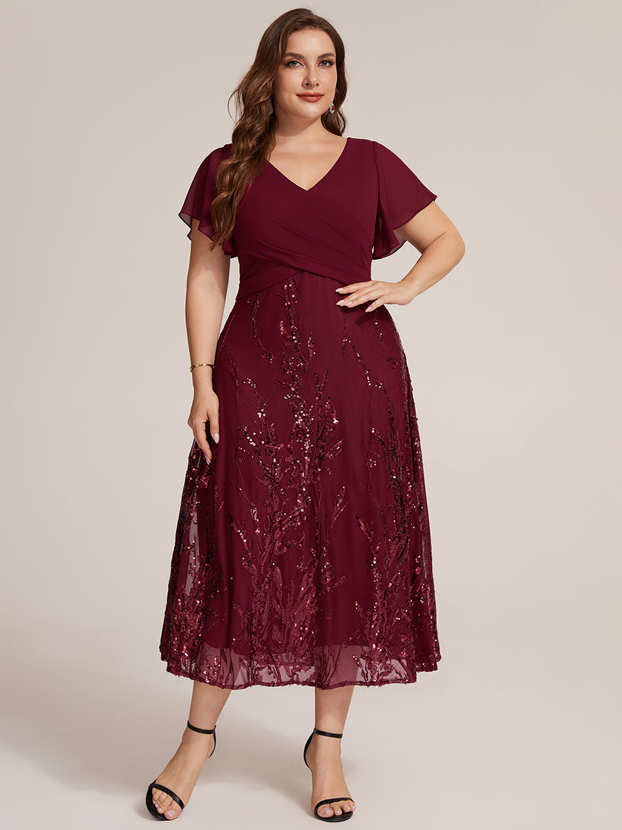 robe en ligne A avec manches courtes décolleté en V sequins longueur thé avec ourlet volanté #Couleur_Bordeaux