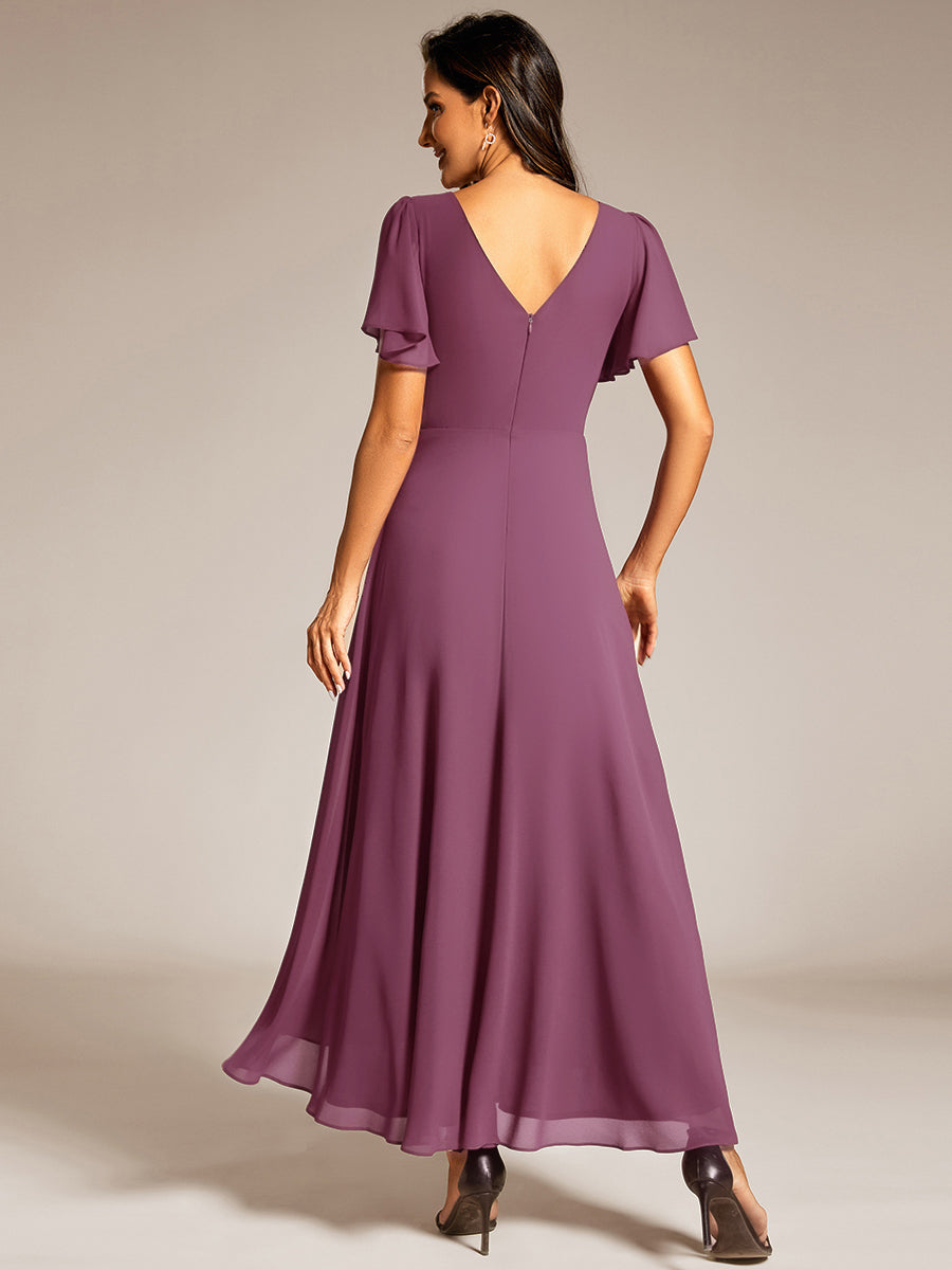 Robe de soirée formelle en mousseline de soie à double col en V et taille ajustée #Couleur_Prune Foncée