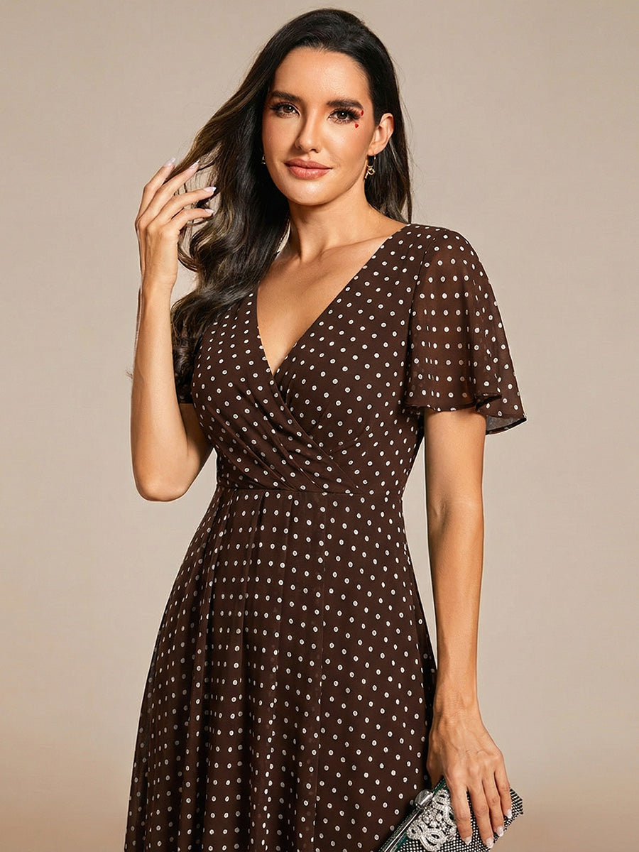 Robe D'invité De Mariage En Mousseline De Soie Mi-Longue Plissée à Manches à Volants Et Col En V #Couleur_Pois Marrons