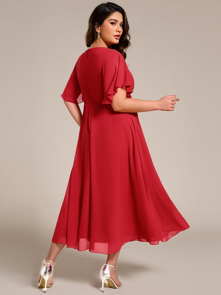 Robe d'invité de mariage mi-longue en mousseline de soie à col en V de grande taille avec applique à la taille #Couleur_Rouge