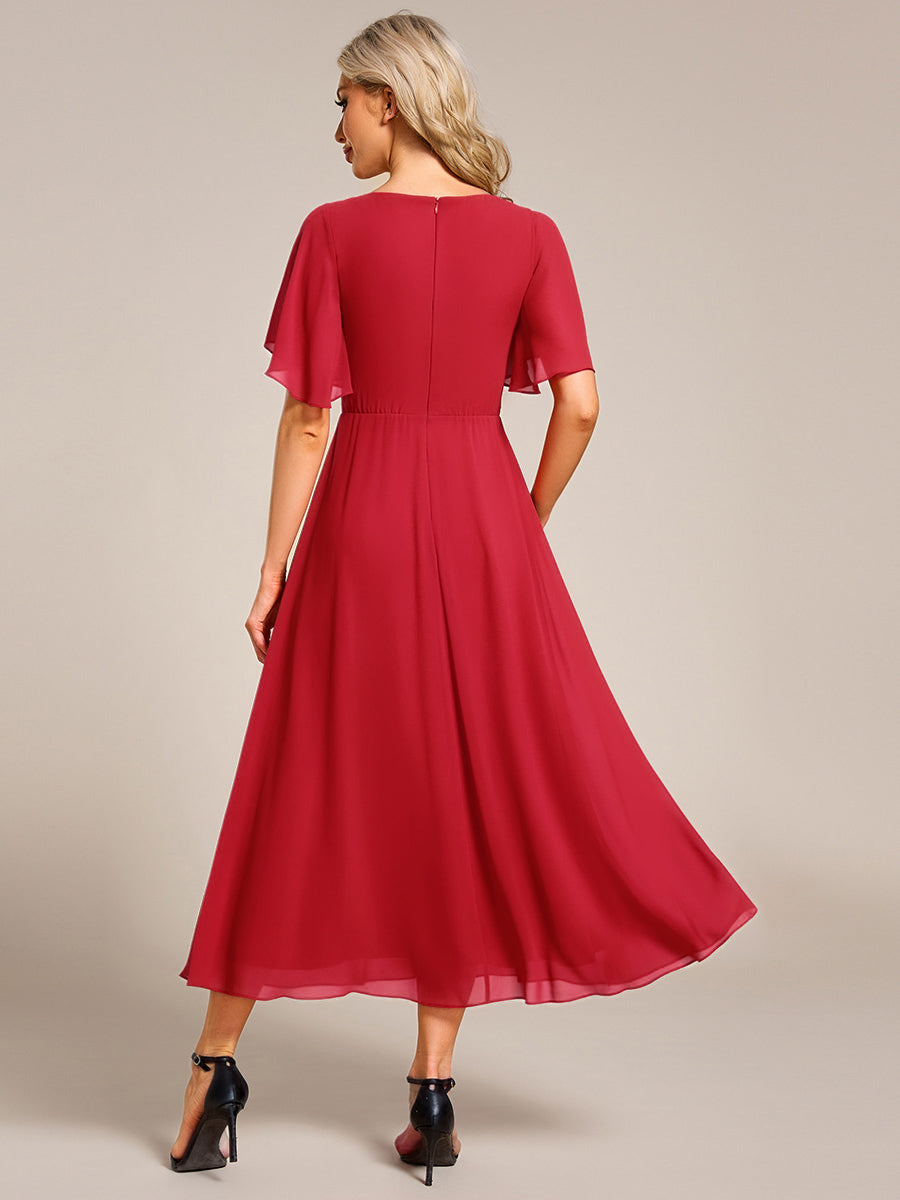 Robe d'invité de mariage mi-longue en mousseline de soie à col en V de grande taille avec applique à la taille #Couleur_Rouge