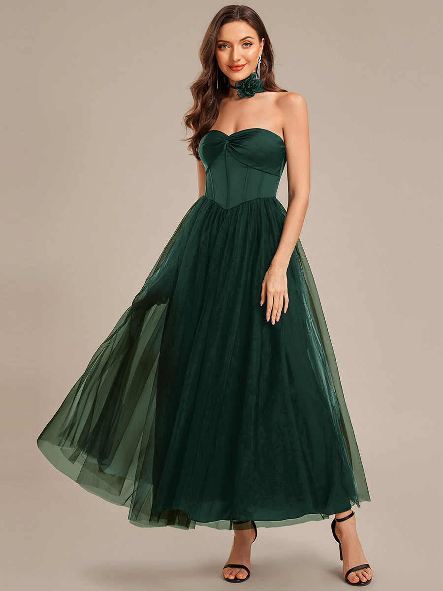 Robe de mariée sans manches en satin nouée sur le devant #Couleur_Vert Fonce