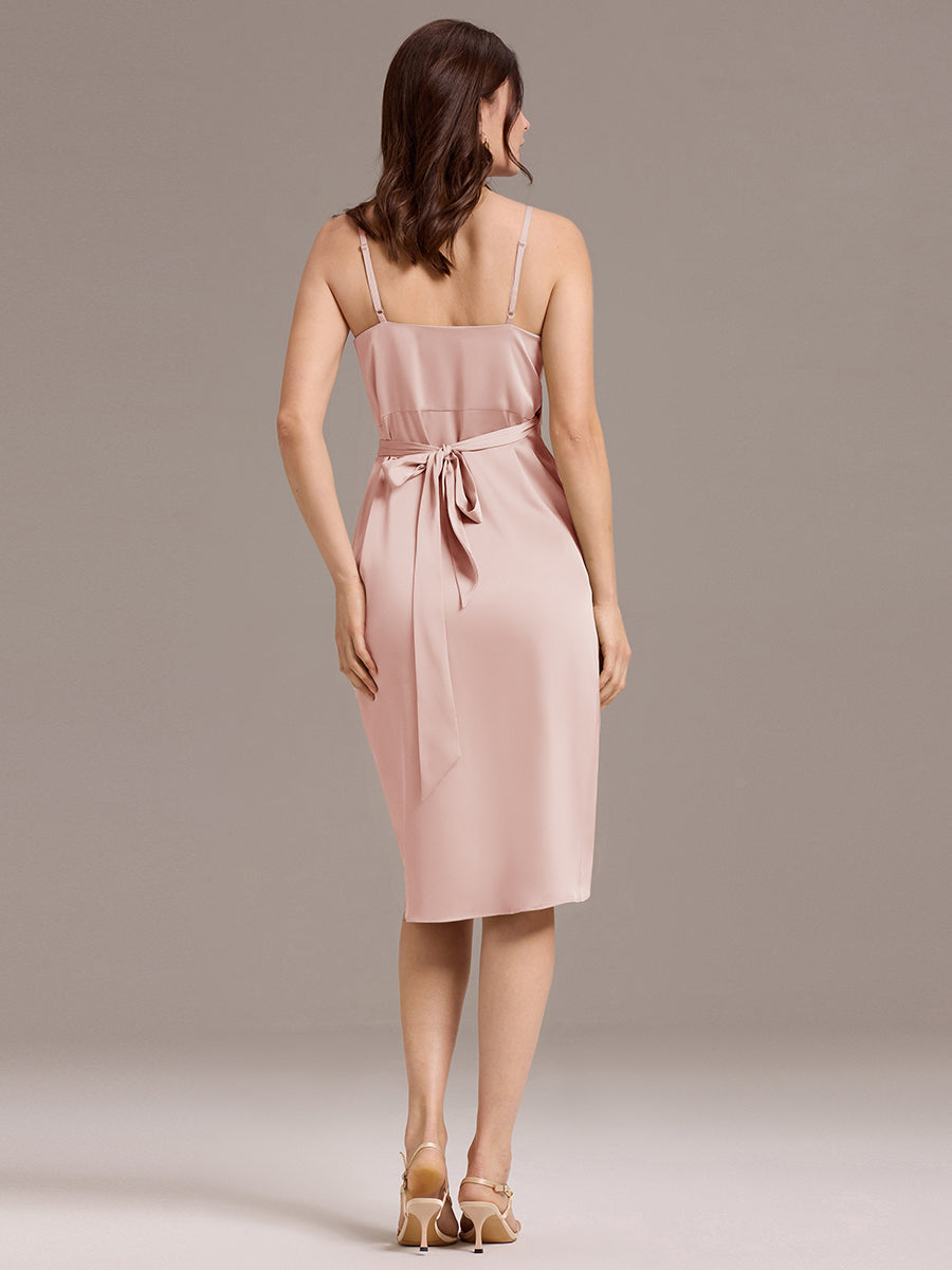 Robe de mariée mi-longue en satin à col en V et bretelles spaghetti #Couleur_Rose
