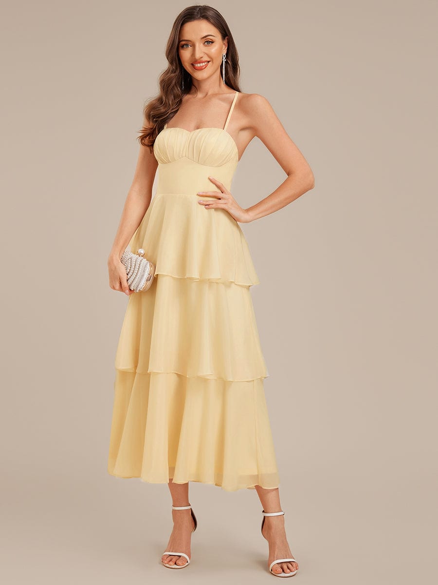 Robe d'invité de mariage trapèze en mousseline fluide à encolure ronde et longueur au genou #Couleur_Jaune
