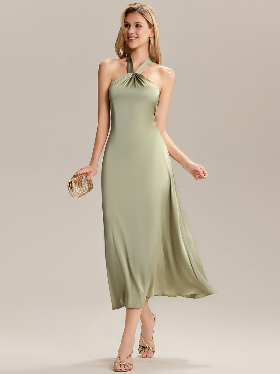Robe maxi sans manches à col halter avec ruban #Couleur_Vert sauge