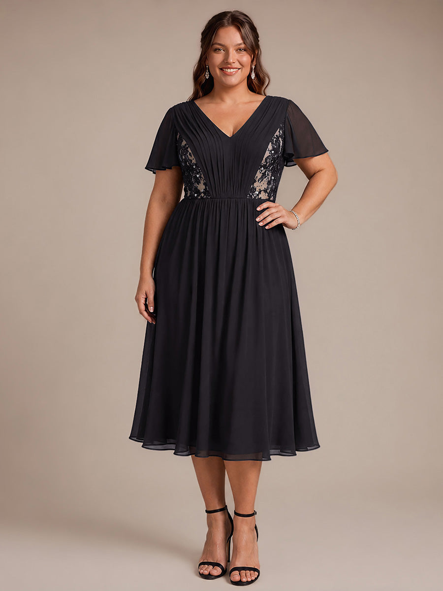 Robe midi A ligne plissée à manches courtes en V avec volants #Couleur_Noir
