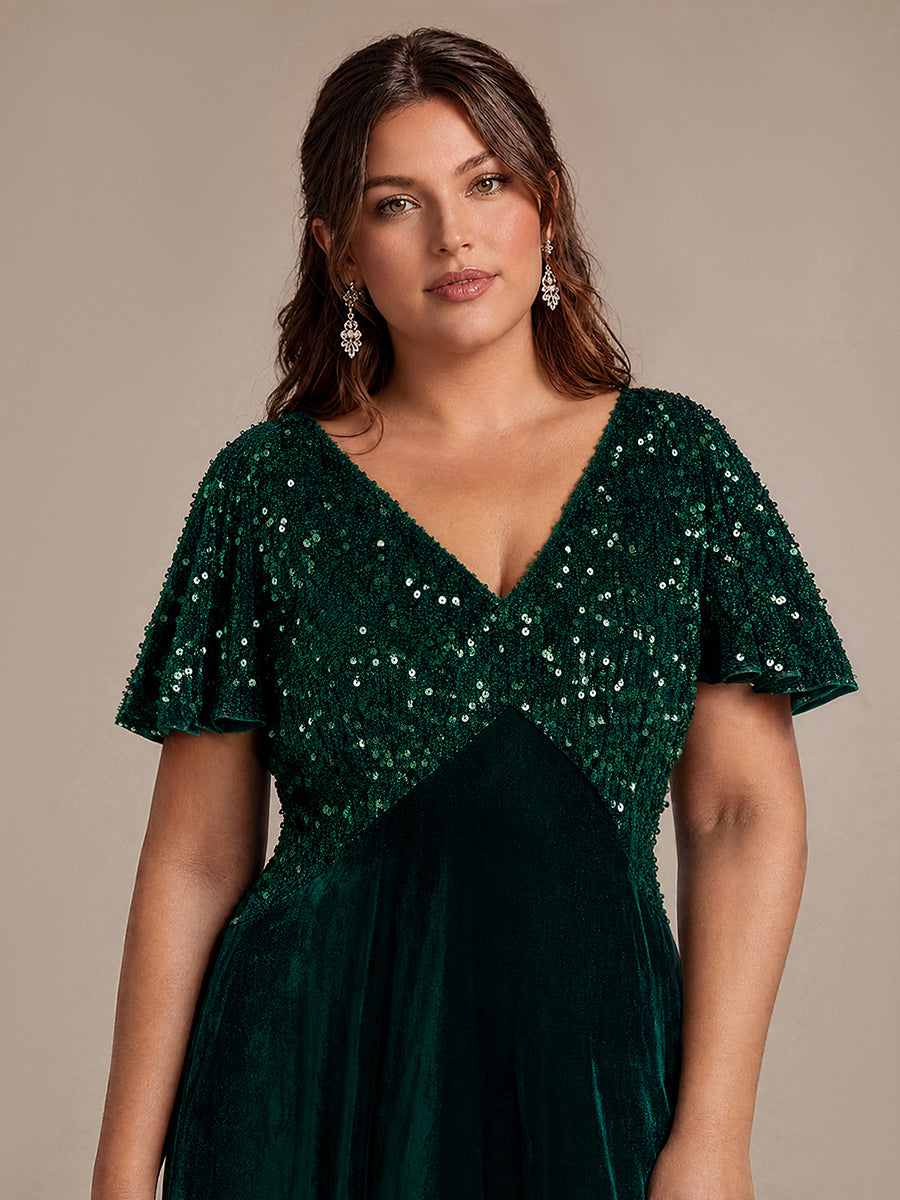 Robe mi-longue en A avec manches courtes décolleté en V et sequins #Couleur_Vert Fonce