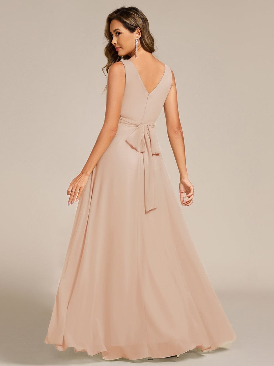 Robe d'invité de mariage trapèze en mousseline fluide à encolure ronde et longueur au genou #Couleur_Blush