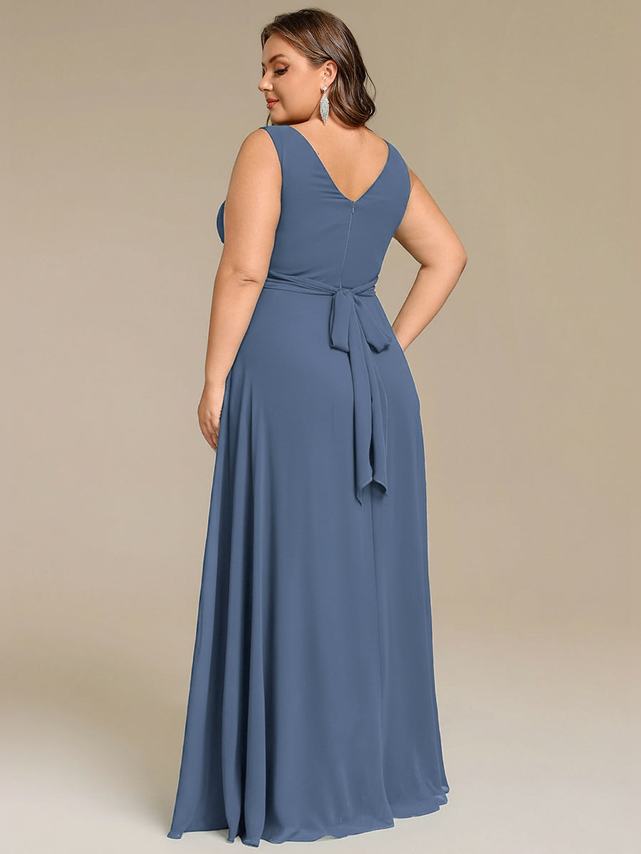 Robe d'invité de mariage trapèze en mousseline fluide à encolure ronde et longueur au genou #Couleur_Marine Fume