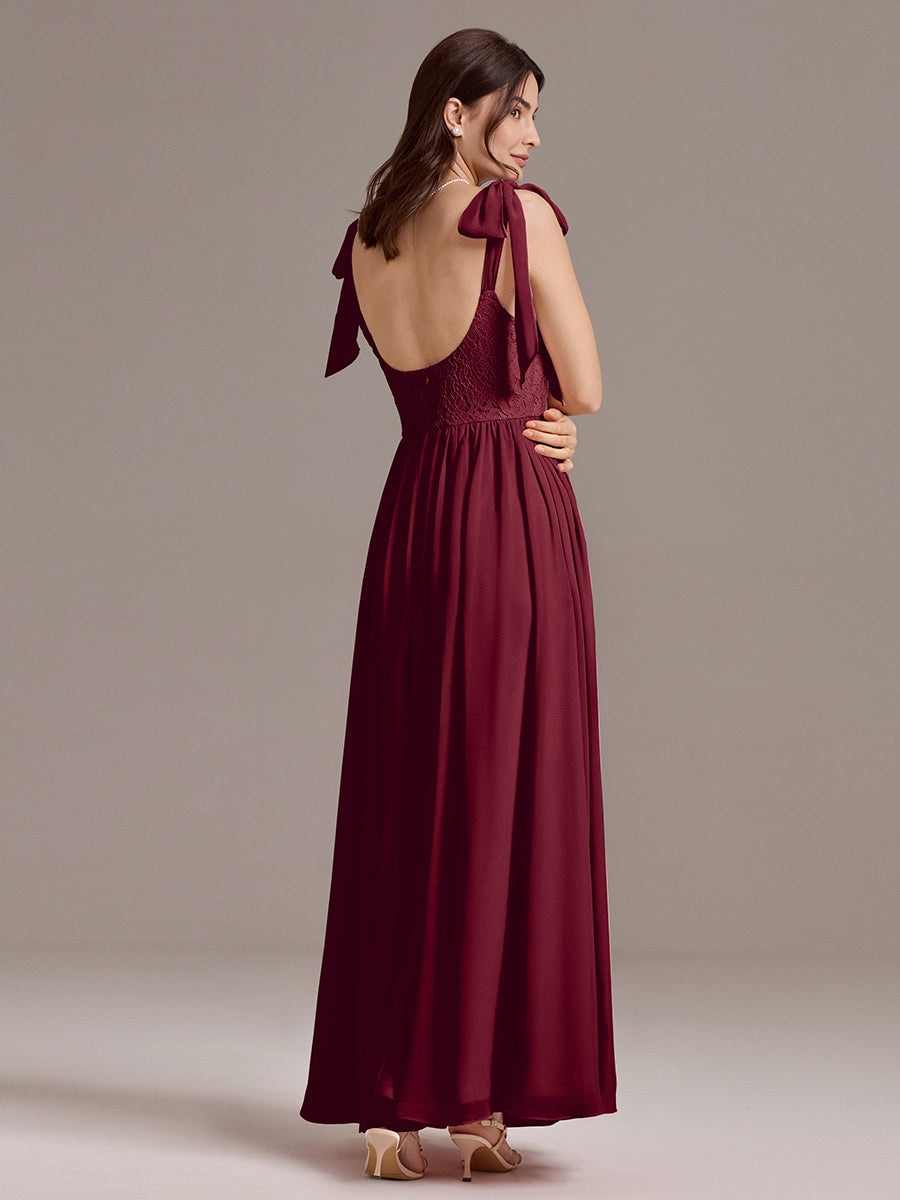 Robe de demoiselle d'honneur en mousseline de soie et dentelle à dos nu #Couleur_Bordeaux