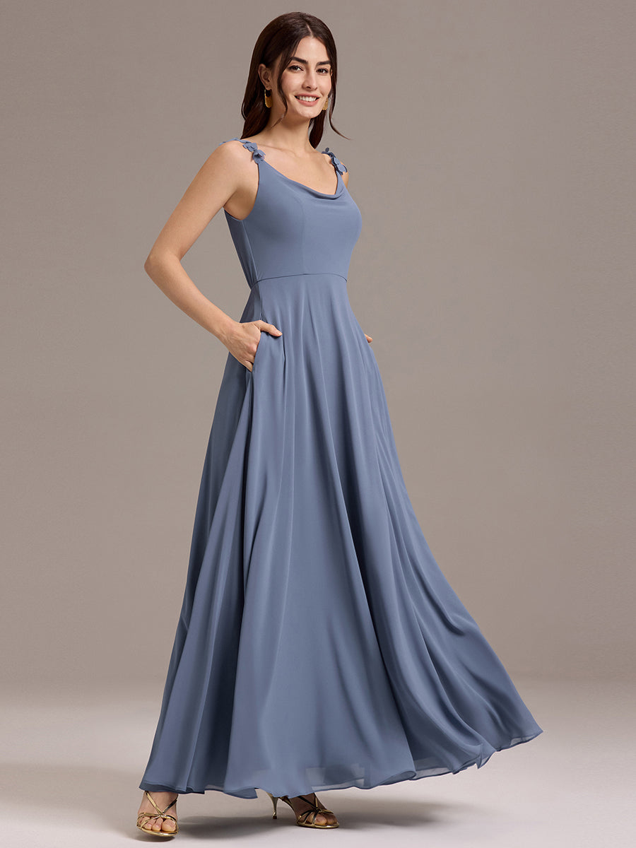 Robe de demoiselle d'honneur en mousseline sans bretelles à col montant et poche #Couleur_Marine Fume