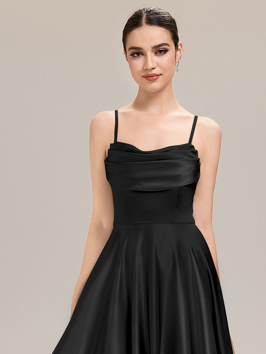 Robe sans manches en A longueur de sol avec décolleté en V profond et embellissements en strass Robe de demoiselle d'honneur #Couleur_Noir