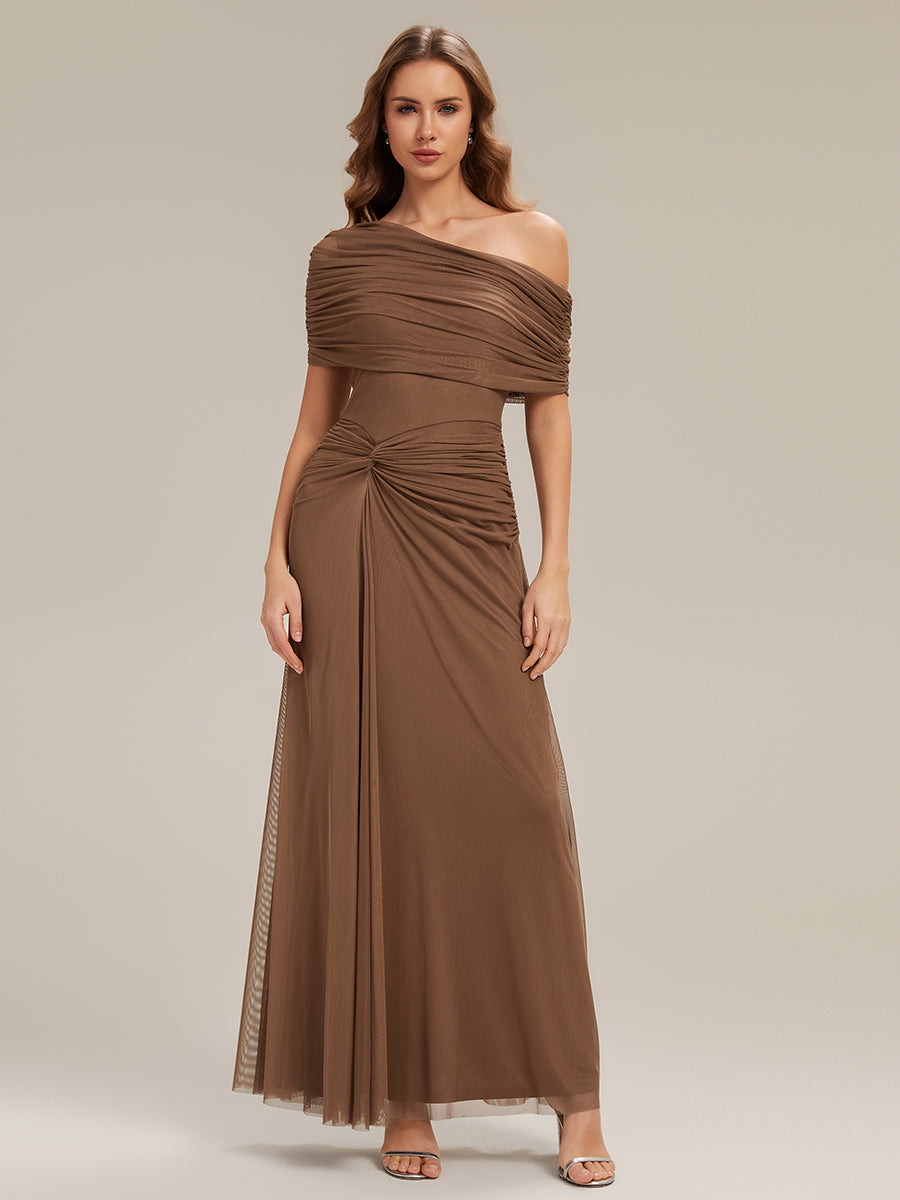 Robe maxi moulante à épaules dénudées et manches courtes avec nœud #Couleur_Brun