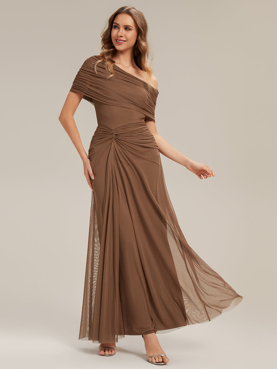 Robe maxi moulante à épaules dénudées et manches courtes avec nœud #Couleur_Brun