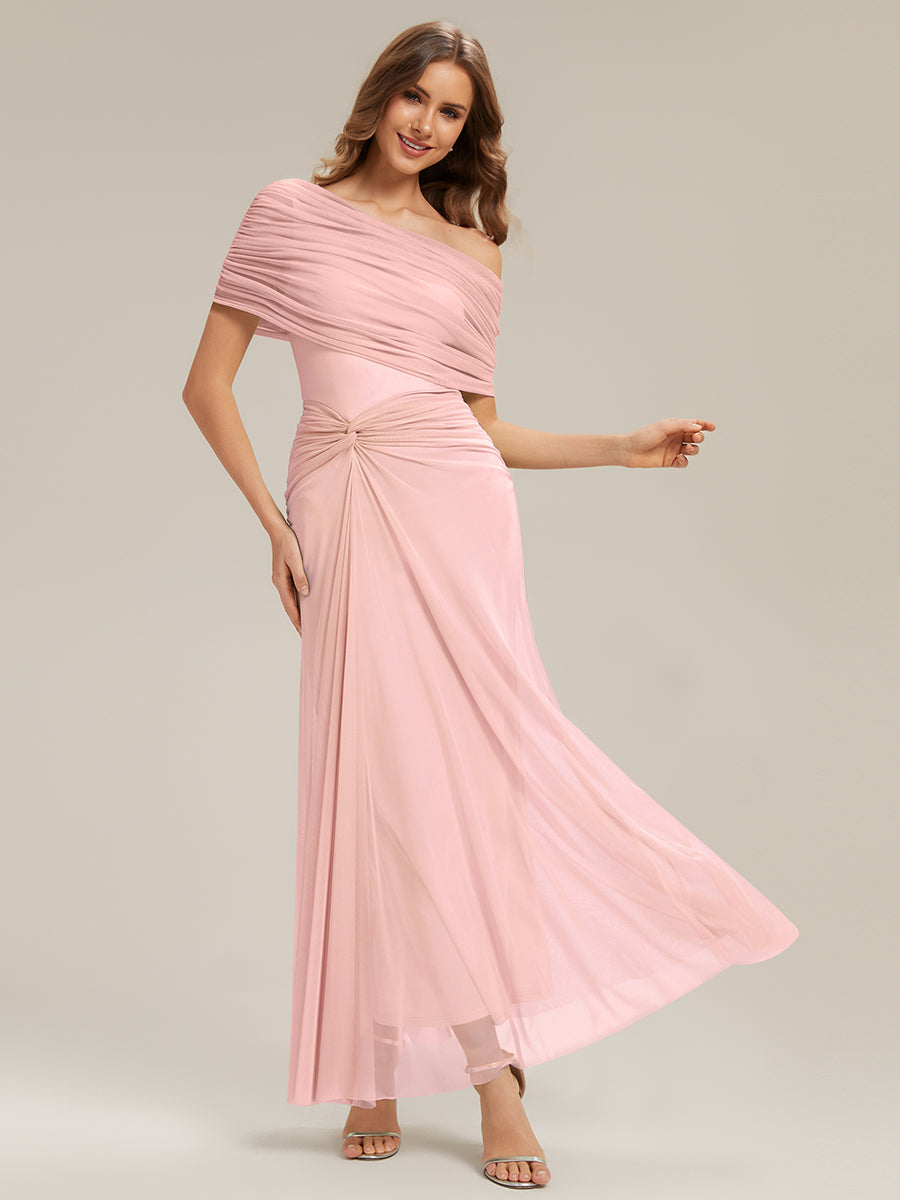 Robe maxi moulante à épaules dénudées et manches courtes avec nœud #Couleur_Rose