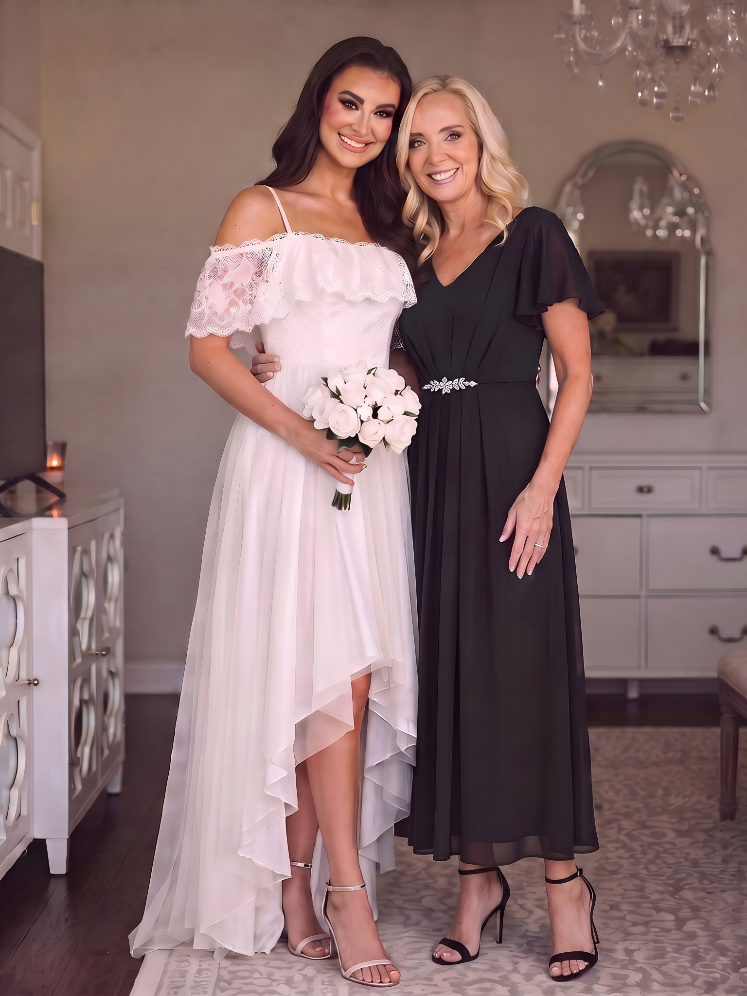 Robe longue maxi ligne A avec manches à volants col en V ornée de strass #Couleur_Noir