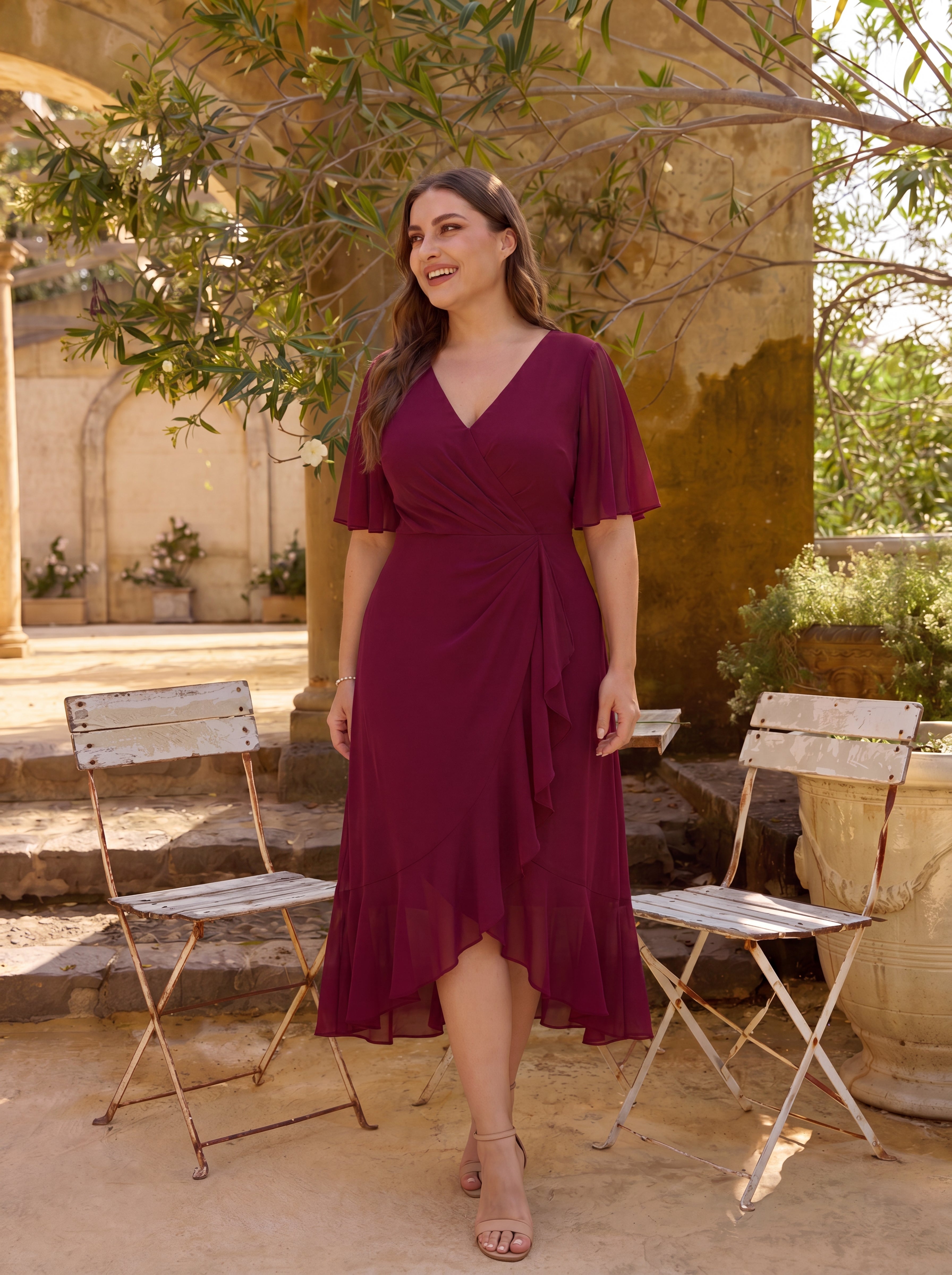 Robe D'invité De Mariage En Mousseline De Soie Mi-Longue Plissée à Manches à Volants Et Col En V #Couleur_Bordeaux