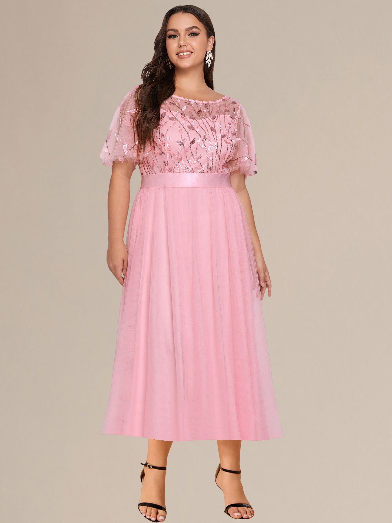 Robe d'invité de mariage trapèze en mousseline fluide à encolure ronde et longueur au genou #Couleur_Rose