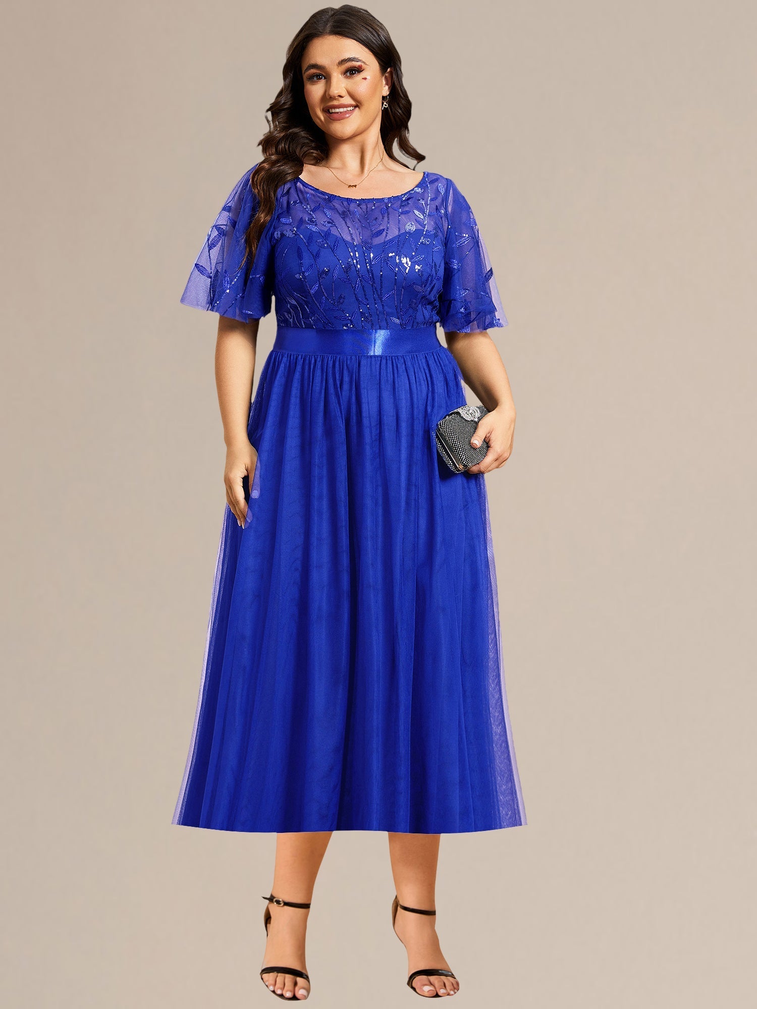 Robe d'invité de mariage trapèze en mousseline fluide à encolure ronde et longueur au genou #Couleur_Bleu Saphir