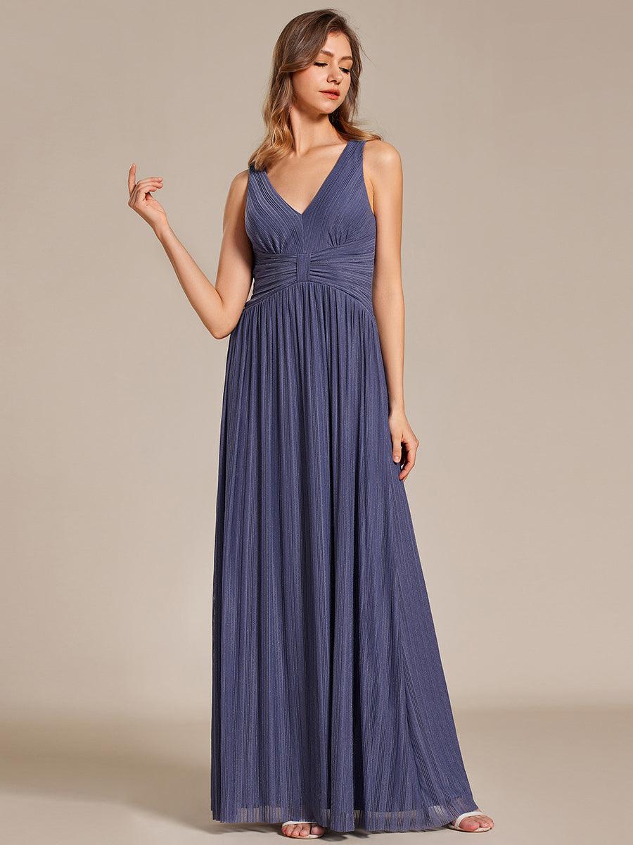 Robe de soirée trapèze sans manches à col en V avec paillettes subtiles #Couleur_Marine Fume