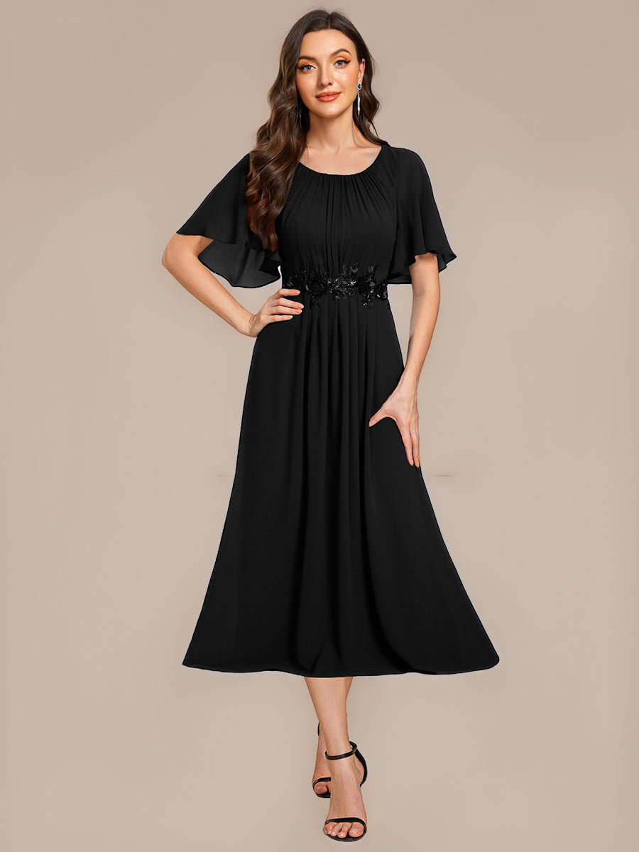 Robe de mariée trapèze à manches courtes avec appliqués plissés #Couleur_Noir