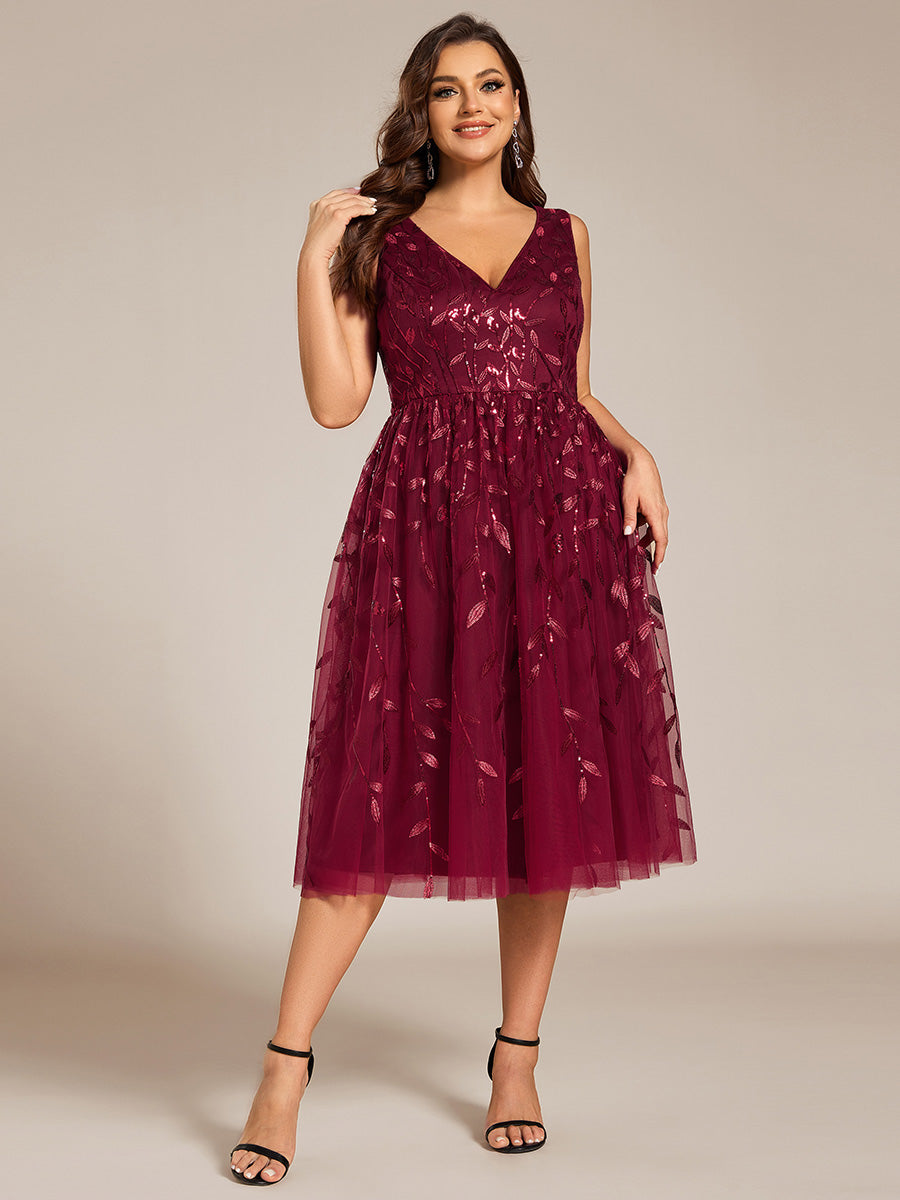 Robe d'invité de mariage mi-longue trapèze à col en V et paillettes avec sans manches #Couleur_Bordeaux