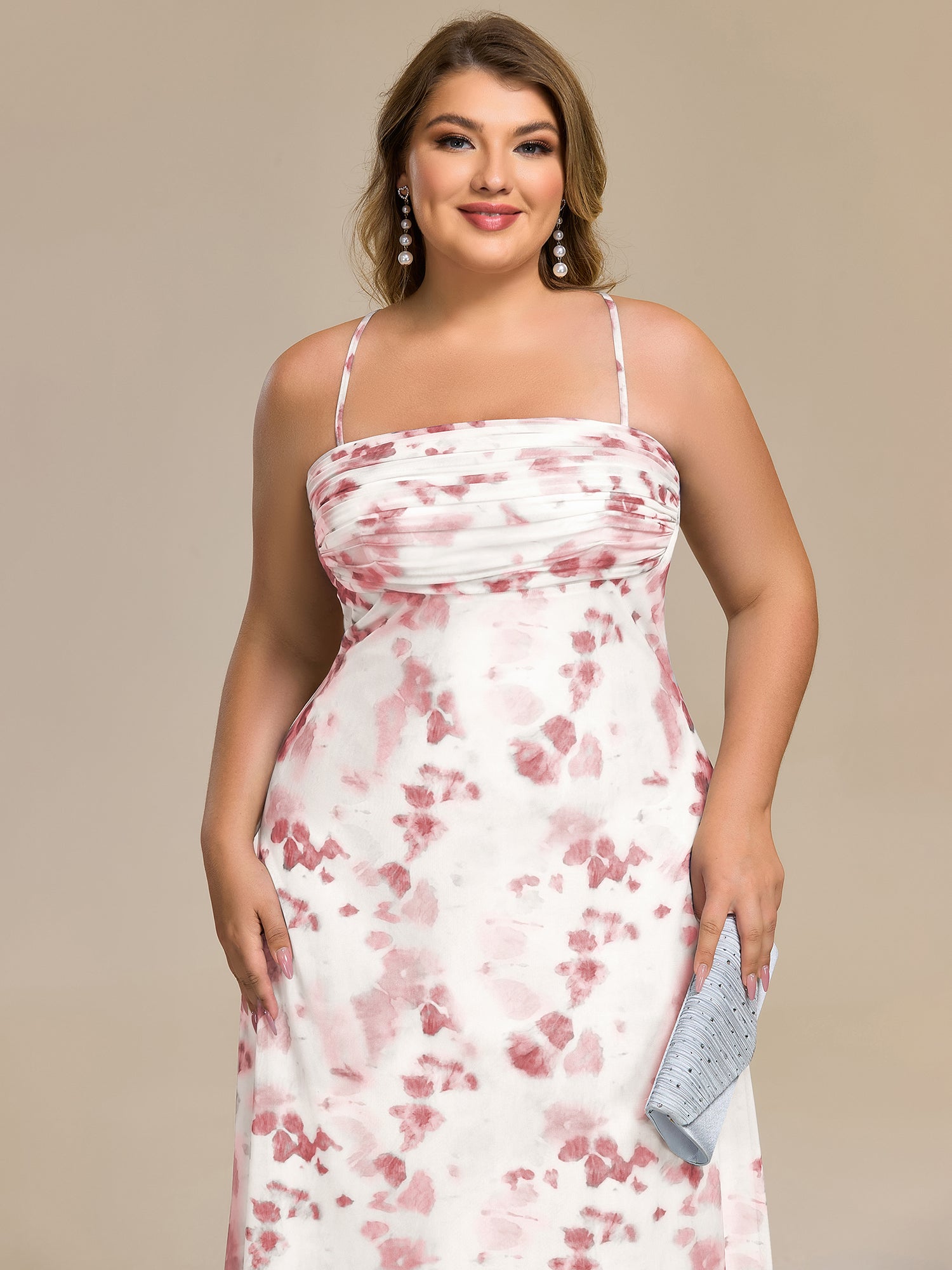 Robe d'invité de mariage trapèze en mousseline fluide à encolure ronde et longueur au genou #Couleur_Imprimé rouge brique