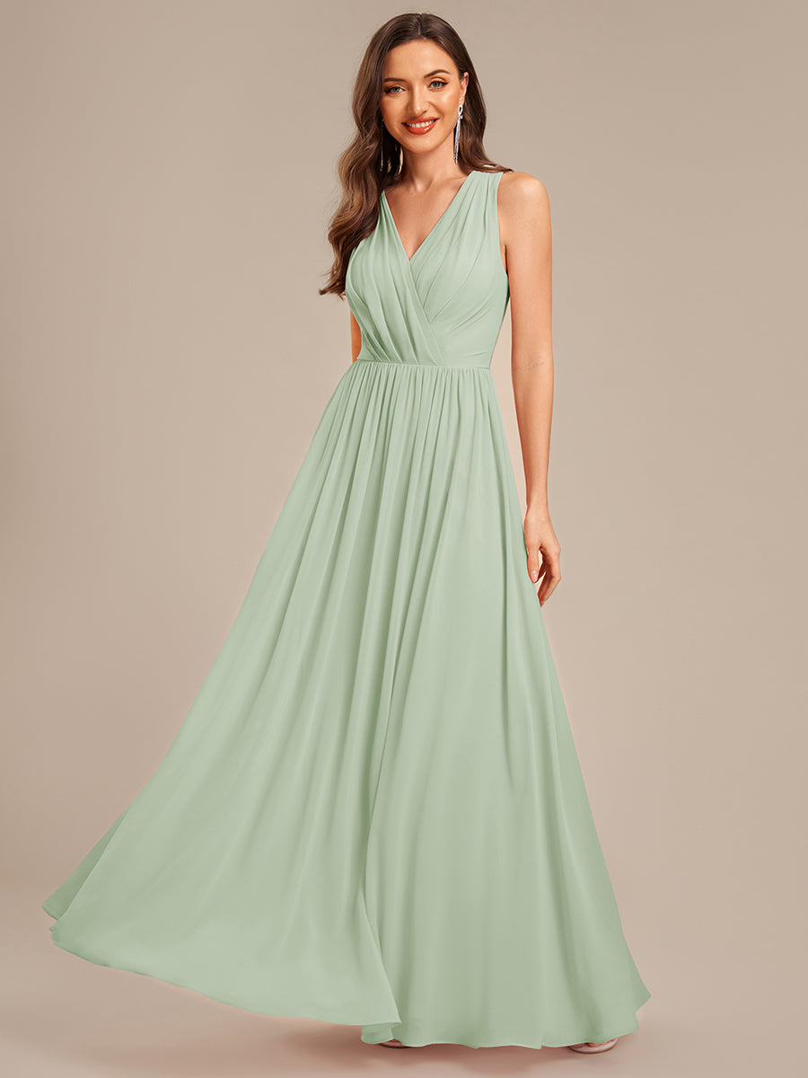 Robe d'invité de mariage trapèze en mousseline fluide à encolure ronde et longueur au genou #Couleur_Menthe Verte