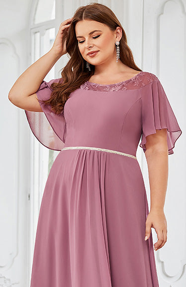 Robe d'invitée de mariage curvy
