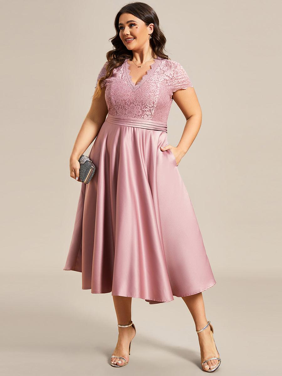 Élégante robe de soirée mi-longue à manches courtes et à fleurs brodées à col en V #Couleur_Orchidee