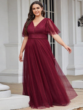 Robe de soirée romantique en tulle grande taille avec col en V profond