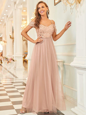 Robes de soirée en tulle avec corsage à épaules dénudées longue au sol