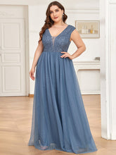 Robe de soirée en tulle à encolure en V plongeante à sequins et illusion de grande taille #Couleur_Marine Fume