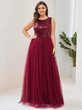 Robe de soirée en tulle sans manches à sequins et dos à lacets