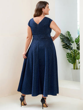 Robe de Soirée Plissée A-ligne à Manches Courtes de Grande Taille