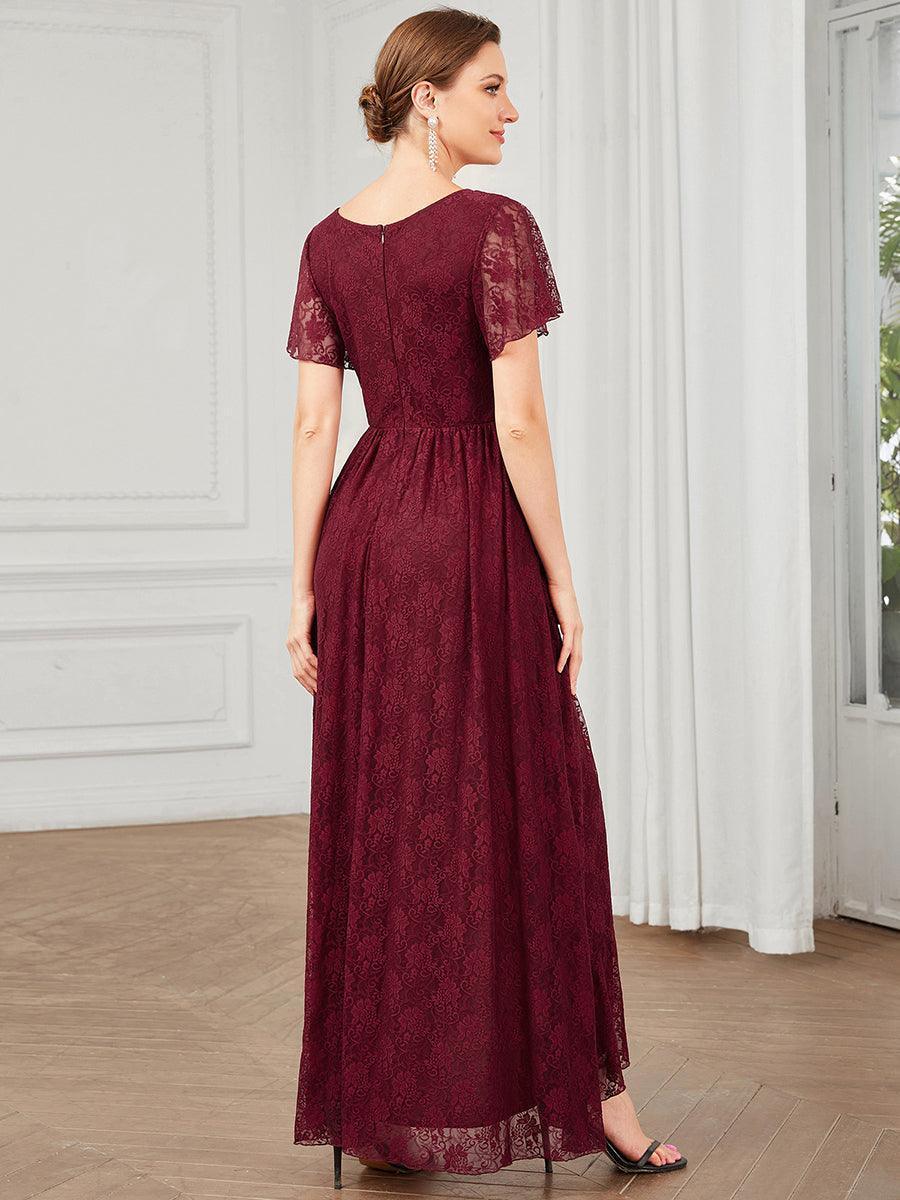 Robe de soirée en dentelle plissée à manches courtes et col en V #Couleur_Bordeaux