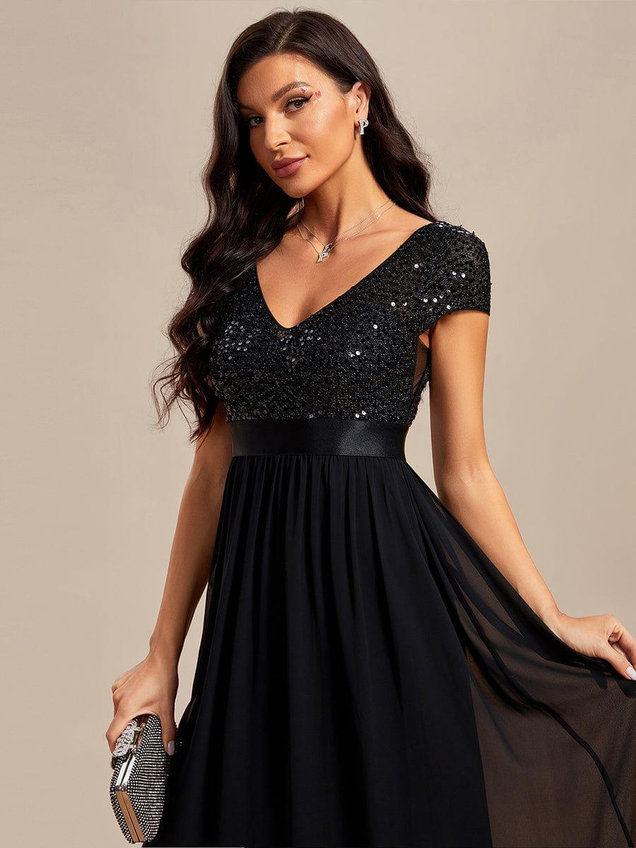 Robe de soirée taille empire à sequins et mousseline à encolure en V #Couleur_Noir