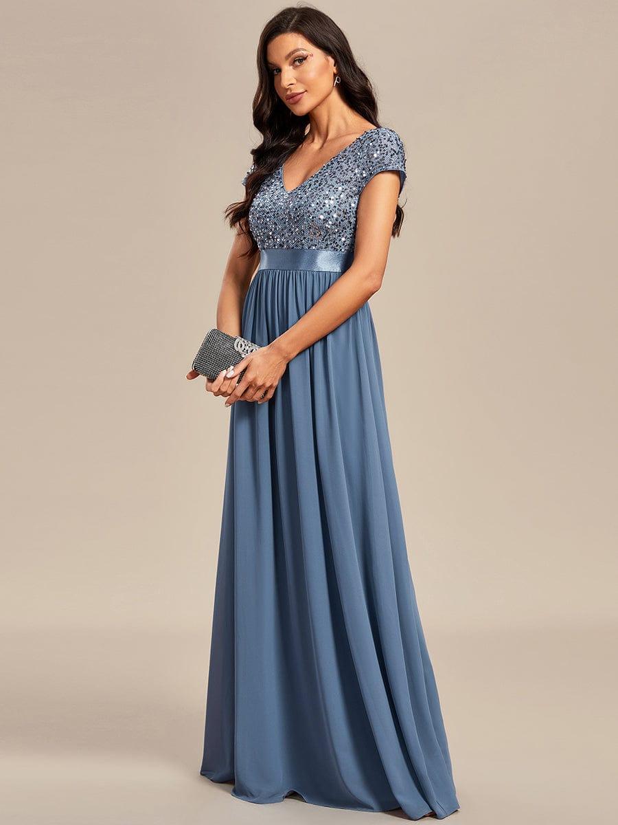 Robe de soirée taille empire à sequins et mousseline à encolure en V #Couleur_Marine Fume