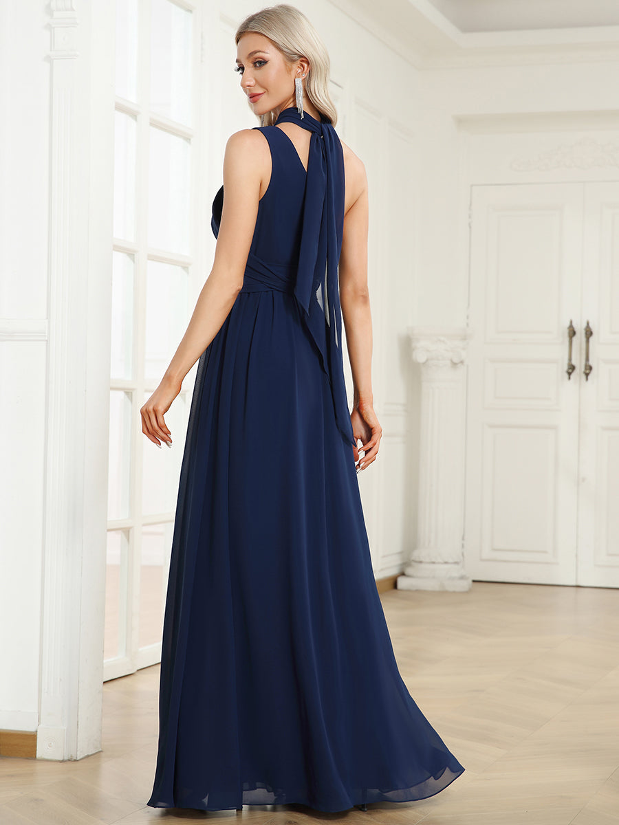 Robe de soirée asymétrique en mousseline à taille ornée
