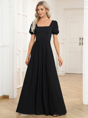 Robe de soirée trapèze à manches courtes et encolure carrée