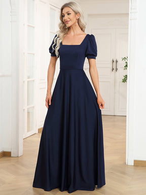 Robe de soirée trapèze à manches courtes et encolure carrée