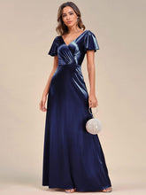 Robe de soirée en satin à manches volantées et col en V #Couleur_Bleu Marine