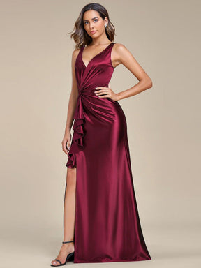 Robe de soirée en satin plissée à col en V et à fente haute pour bal