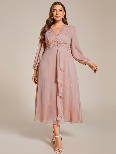 pretty EMBER|Robe de soirée grande taille trapèze scintillante à manches longues et col V en mousseline de soie torsadé(Vente finale)