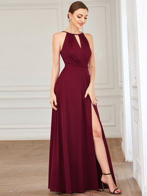 Robe de soirée sans manches à fente haute et trou de serrure