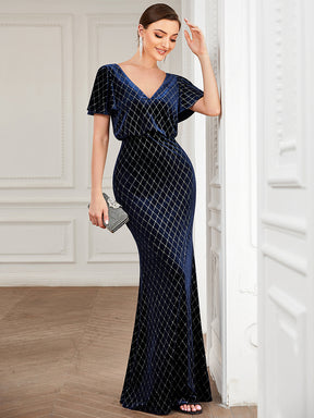 Robe de soirée moulante scintillante en velours à manches courtes et col en V