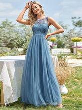 Robe de soirée en tulle transparente à col rond et paillette #Couleur_Marine Fume