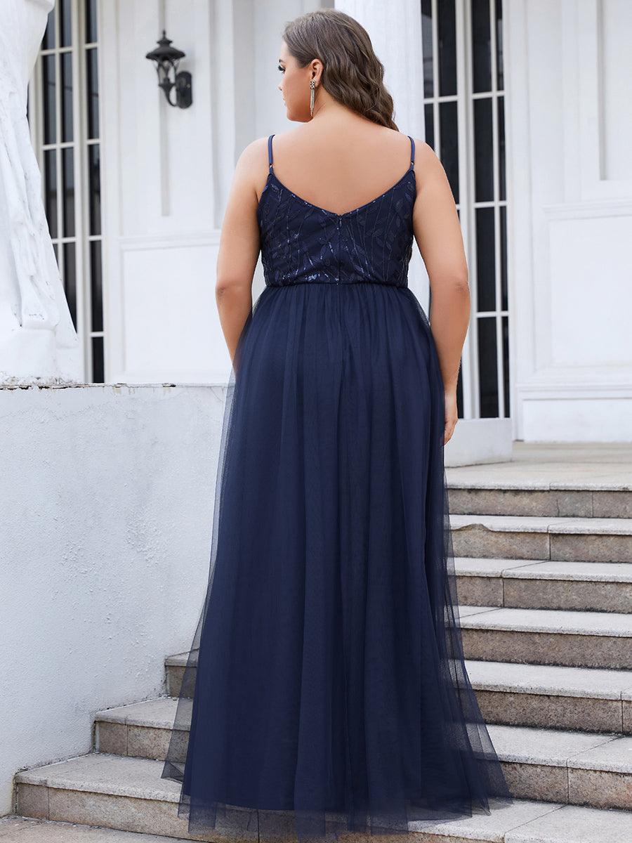 Robe demoiselle d'honneur en tulle à col en V et bretelles minces brodées au sol #Couleur_Bleu Marine