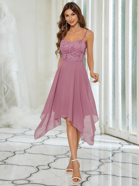 Robe de soirée à ourlet asymétrique à sequins floraux chérie