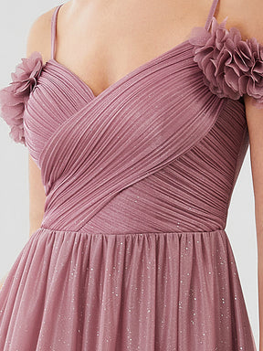 Robe de soirée brillante à col en V et à épaules dénudées